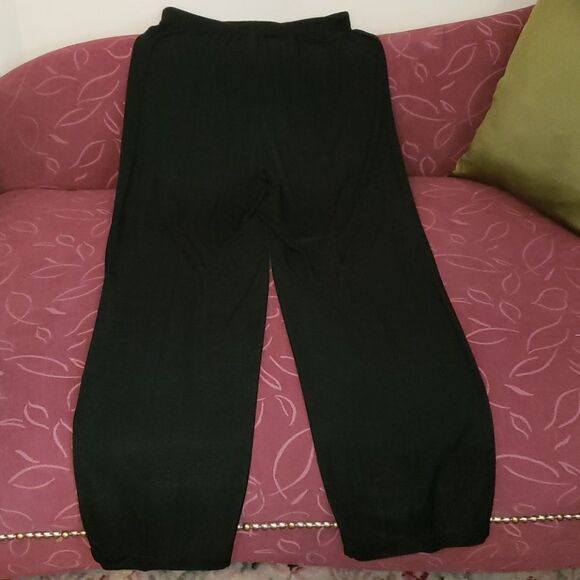 Super Stretchy Black Wide Leg Pants - Picture 2 of 5